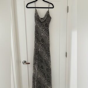 Zara animal print dress. Grey/black